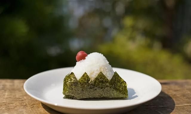 日本饭团的做法，饭团好做吗?如何做成好的饭团做法图10