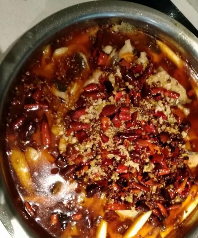 麻辣鱼火锅的做法，麻辣鱼的做法是什么图1