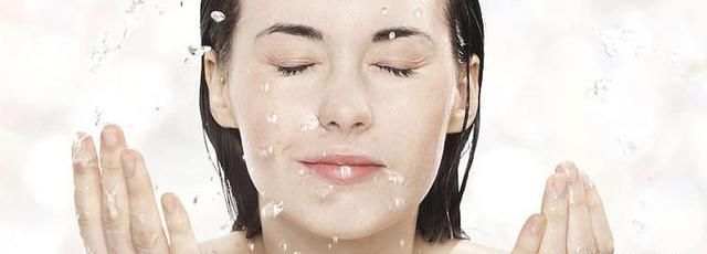 柠檬水洗脸，用柠檬水洗脸有什么好处和坏处图1