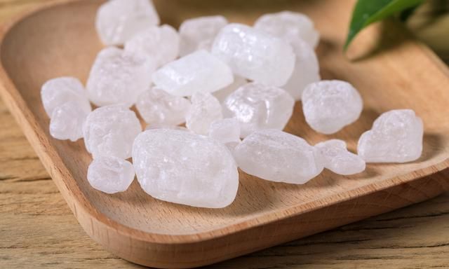 冰糖雪梨的功效图5