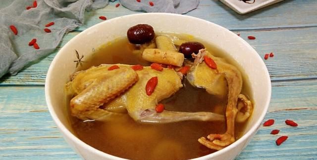 鸽子汤的营养价值，鸽子有哪些营养价值?有哪些功效?图1