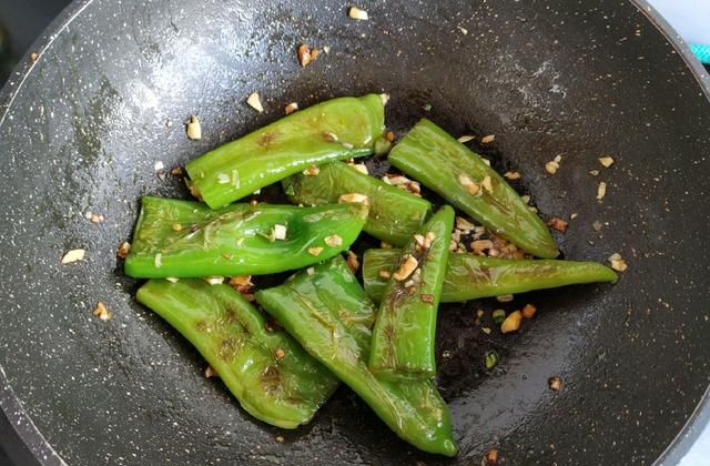 虎皮青椒的做法，腌制虎皮青椒的制作方法图10