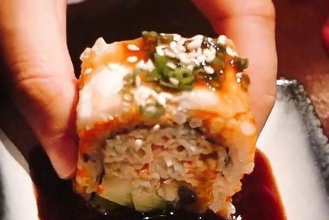 寿司好吃吗什么味道图18