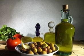 橄榄油的美容方法图3