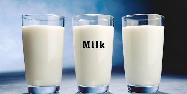 晚上喝牛奶好吗，减肥晚上适合喝牛奶吗图2
