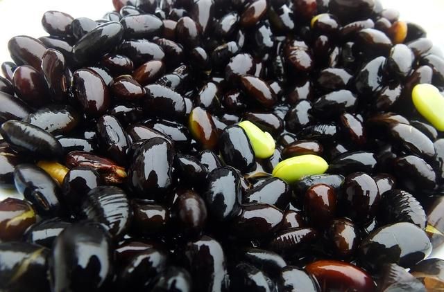 怎么做醋泡黑豆图10