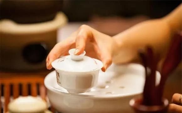 泡茶水温，泡茶应该如何选择水温和温度图3