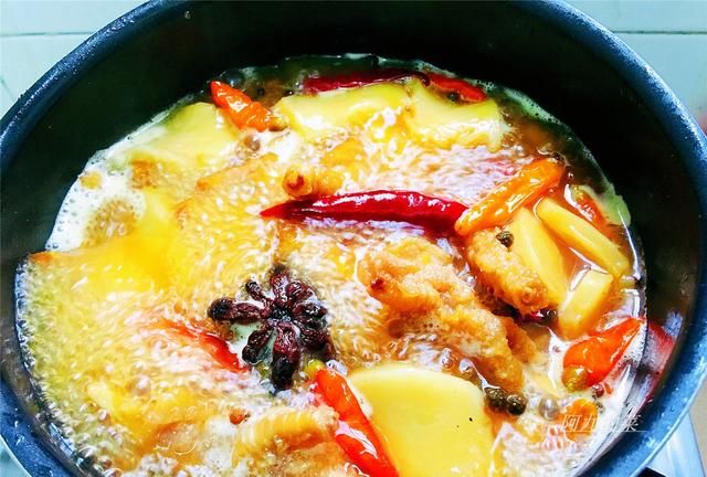 鸡爪怎么烧简单又好吃，鸡爪骨怎么烧比较好吃窍门图8