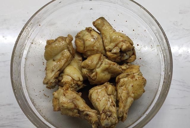 如何做炸鸡腿视频图4