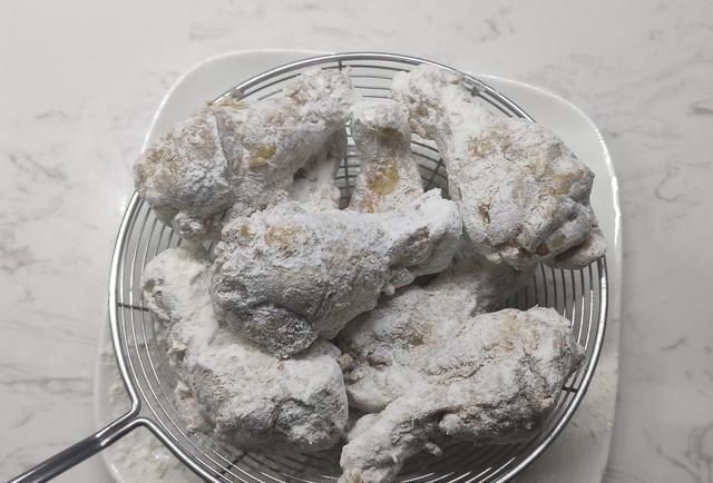 如何做炸鸡腿视频图8