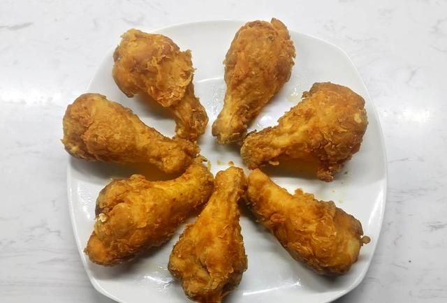 如何做炸鸡腿视频图10