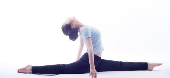 七日瘦身瑜伽，用瑜伽来瘦身真的恰当吗视频图2