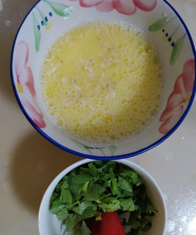 微波炉 鸡蛋，微波炉怎么做鸡蛋羹需要几分钟图1