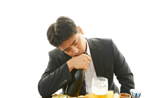 用啥解酒最快最好，什么东西解酒最快最有效图2