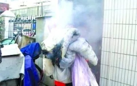 睡电热毯对身体有害吗，电热毯对身体有什么影响