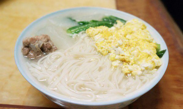青菜鸡蛋面，如何做一碗有情怀的青菜鸡蛋面图1