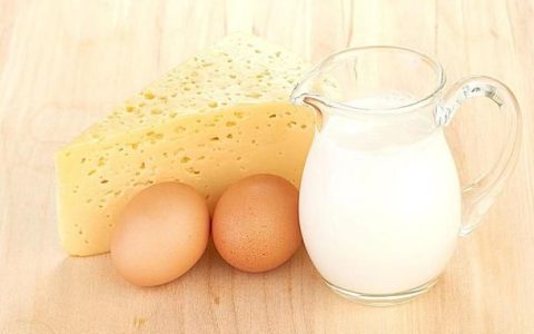 3个月孕妇食谱，怀孕三个月的孕妇,吃哪些食物可以补钙呢