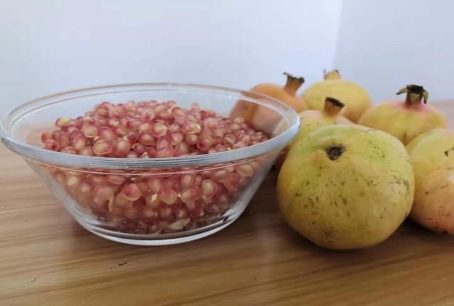 吃石榴吐籽吗，吃石榴不吐籽有什么好处图17