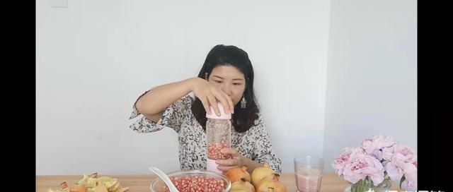 吃石榴吐籽吗，吃石榴不吐籽有什么好处图21