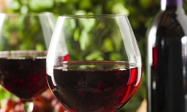 红葡萄酒的功效，红葡萄酒可以做什么菜图1