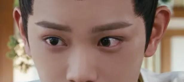 隐形眼镜和美瞳哪一个伤害更大图3