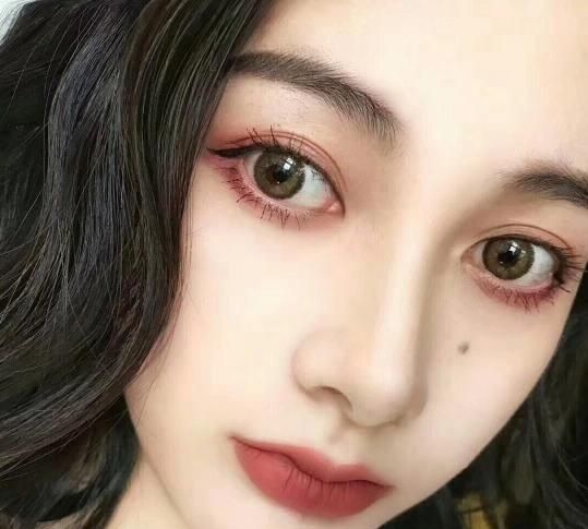 隐形眼镜和美瞳哪一个伤害更大图7