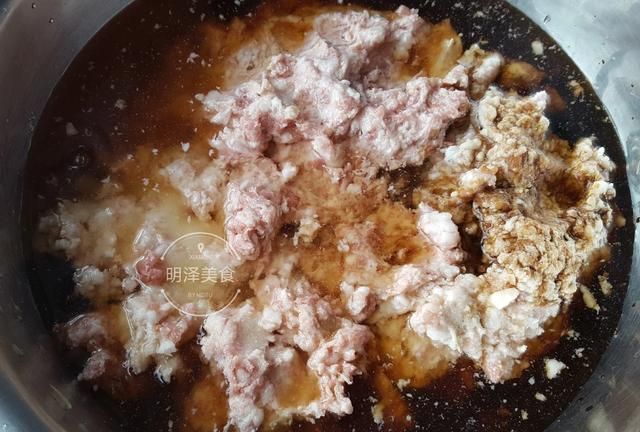 豆角肉末包子的做法及配料(豆角肉末包子配方)图7