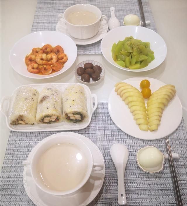 营养早餐第267期，小时候常吃的糯米饭团，粘糯咸香，真营养