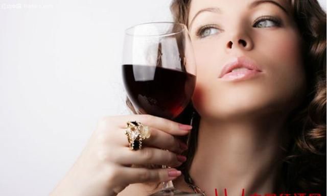 葡萄酒有哪些护肤功效,葡萄酒护肤图10