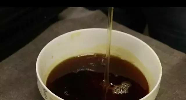 怎么在家自己做秋梨膏(秋梨膏的正确熬法)图1