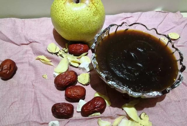 怎么在家自己做秋梨膏(秋梨膏的正确熬法)图9