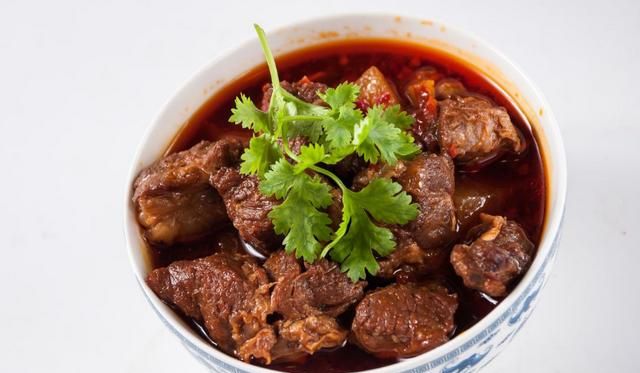 怎样炒菜好吃(怎样炒菜好吃又少油)图1