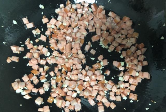 春天吃豆胜过吃肉，教你豌豆的做法，脆嫩入味又营养，补钙又护眼