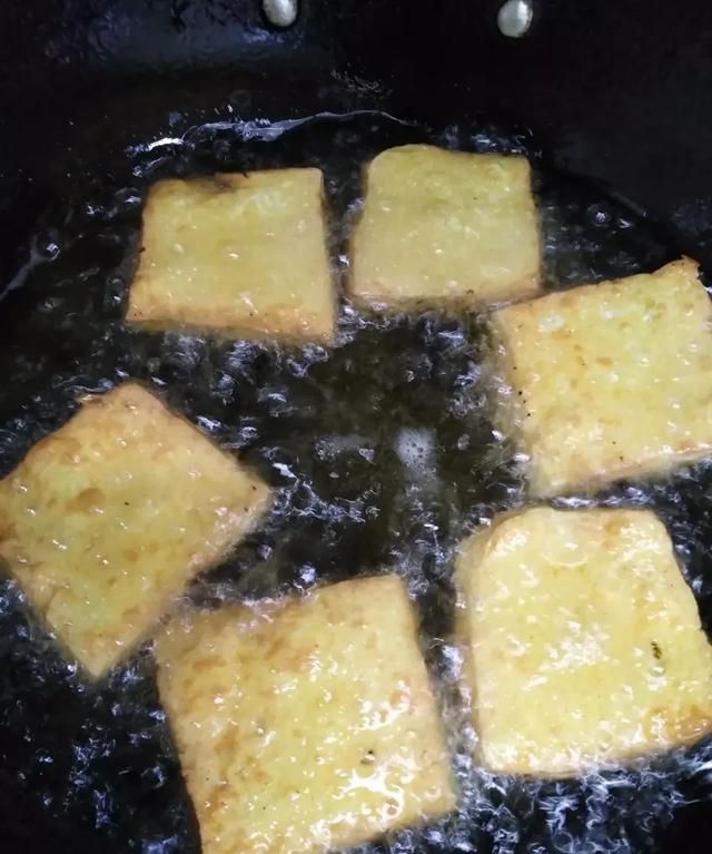 怎样炒黄豆芽最好吃(怎样炒黄豆芽比较好吃)图4