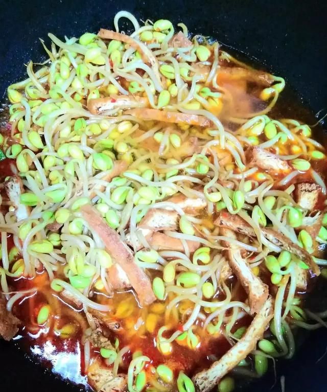 怎样炒黄豆芽最好吃(怎样炒黄豆芽比较好吃)图7