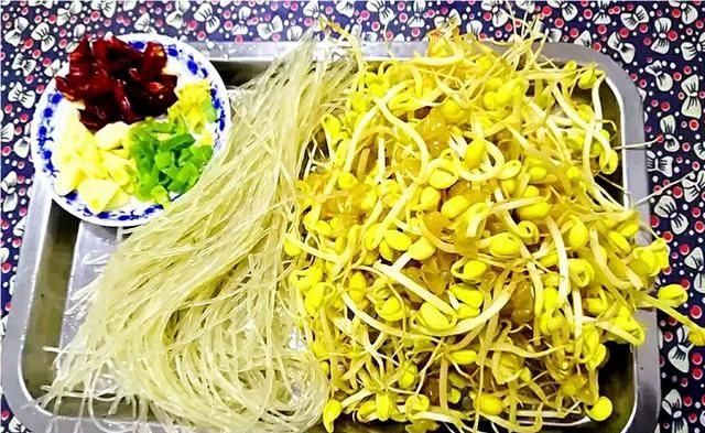 怎样炒黄豆芽最好吃(怎样炒黄豆芽比较好吃)图12