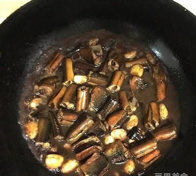 爆炒黄鳝丝最正宗的做法,红烧鳝鱼 最正宗的做法图6