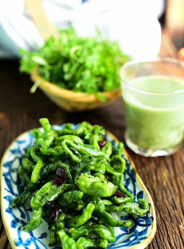 俗话说“家有三年艾，郎中不用来”，你知道艾草的这些功效么？