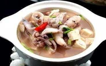 大墨鱼炖豆腐怎么做好吃图1