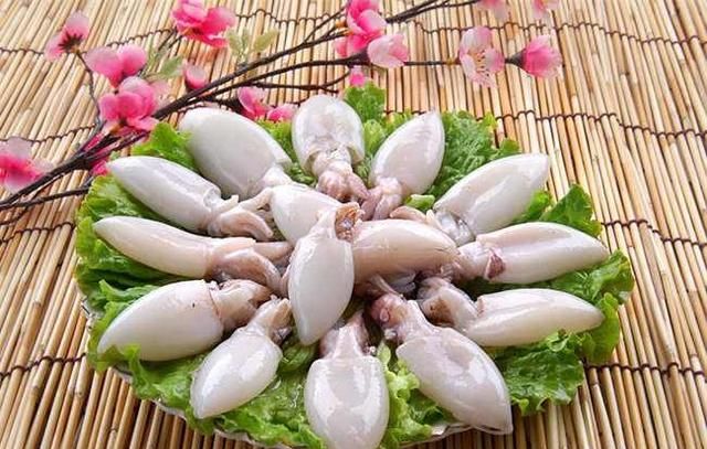 大墨鱼炖豆腐怎么做好吃图3
