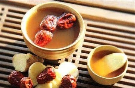 男人手脚冰凉怎么食疗调理(手脚冰凉体内热怎么调理)图1