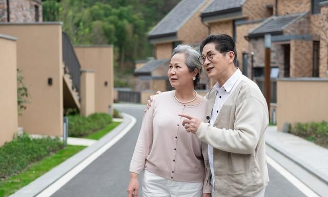 小雪过后，少吃萝卜和猪肉，3种营养美食常吃，天再冷也精神足