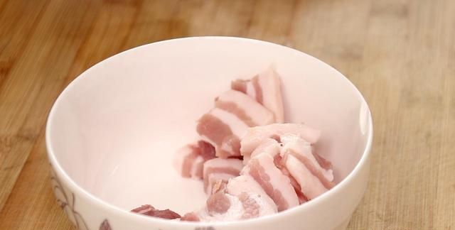 如何做土豆炖豆角比较好吃图5