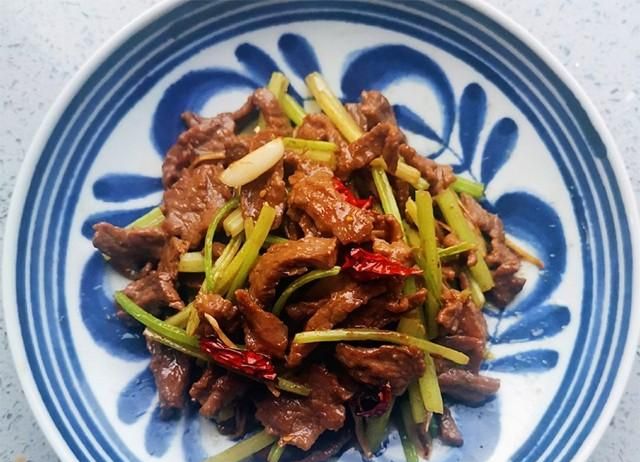 14道家常炒牛肉的做法，肉质鲜嫩爽滑可口，鲜香又下饭全家都爱吃