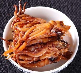 饭店的干煸鱿鱼丝怎么做好吃,鱿鱼爆炒好吃家常做法图8