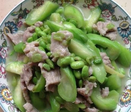 丝瓜炒毛豆怎么烧好吃图5