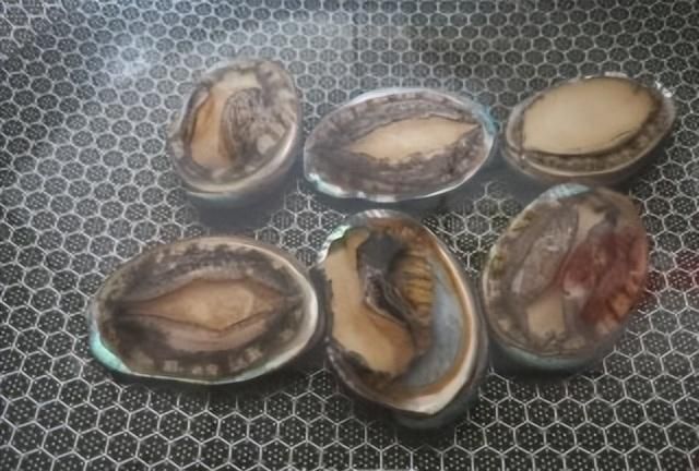 东盛澜小厨房丨捞拌小鲍鱼