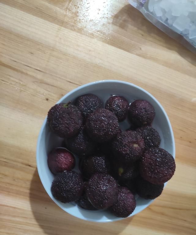 杨梅酒的做法