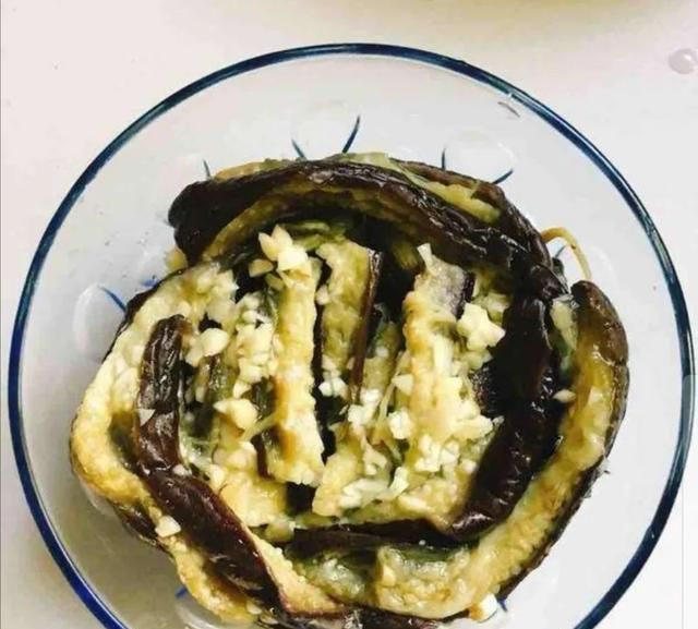 蒜茄子怎么做简单好吃(蒜茄子怎么做咸菜)图9