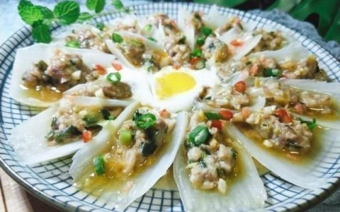 您们过年都准备什么菜谱英语(过年准备什么菜谱)